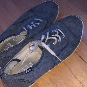 Size 7 keds shoes